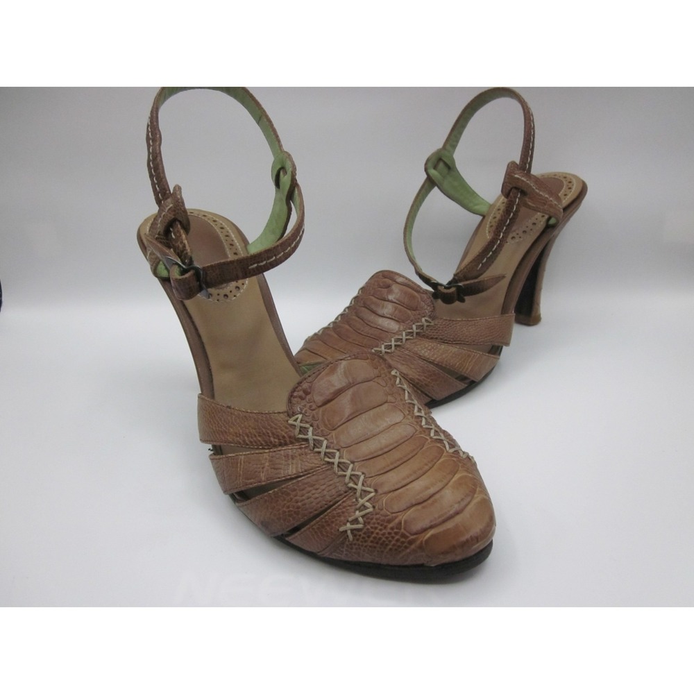 Authentic Brown Leather Bottega Venneta Sandals size 40